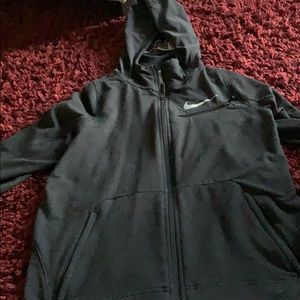 Boys Nike dr fit size large kd